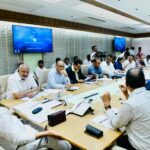 Sugarcane crushing: राज्यातील ऊस गाळप हंगाम १ नोव्हेंबरपासून सुरू; पूरग्रस्तांसाठी विशेष मदत निधी