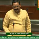 आरटीई नियम बदलाच्या निषेधार्थ पालकांचे आंदोलन; १ किमी अट रद्द करण्याची मागणी