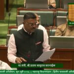 पहिल्याच पावसात मुंबई-गोवा महामार्गाची पोलखोल; चालत्या ईर्टिगा कारवर दरड कोसळली, थोडक्यात बचाव