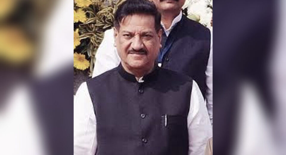 Former Maharashtra Chief Minister Prithviraj Chavan addressing the controversy over remarks against Deputy Chief Minister Sunetra Pawar.